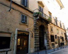 Obraz zawierajcy budynek, zewntrzne, ulica, kamie  Opis wygenerowany automatycznie